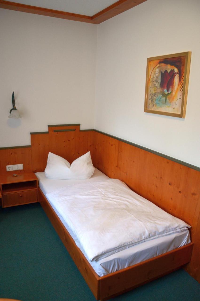 Landgasthof Schwarzer Adler Gbr Dietenhofen 외부 사진