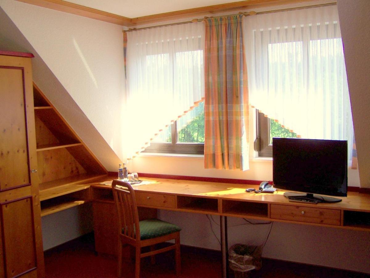 Landgasthof Schwarzer Adler Gbr Dietenhofen 외부 사진
